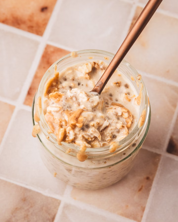 Creamy Peanut Butter Overnight Oats