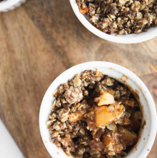 Healthy Breakfast Apple Crisp