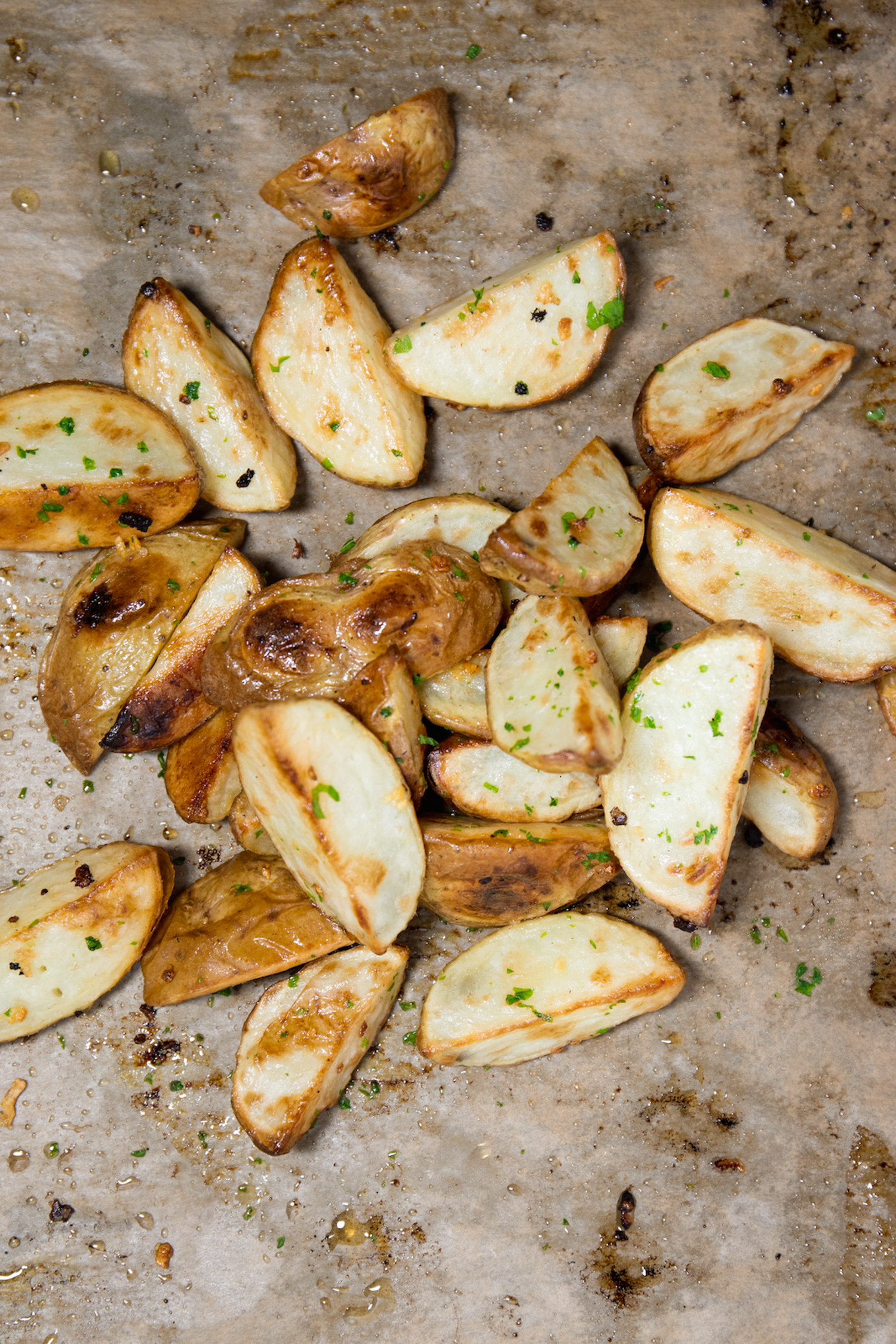 Best Garlic Roasted Potatoes
