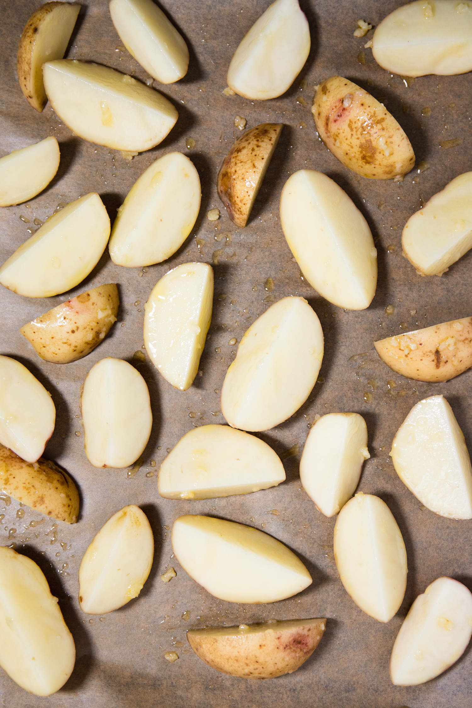 Best Garlic Roasted Potatoes