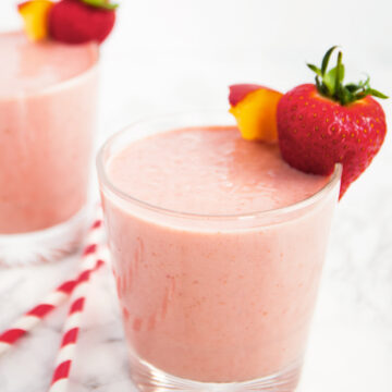 Strawberry Banana Peach Smoothie