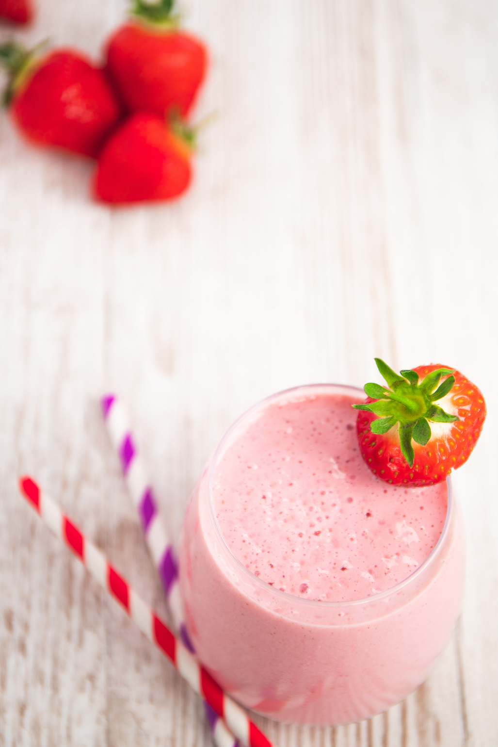 Strawberry Breakfast Protein Smoothie