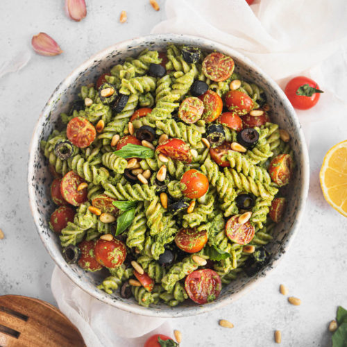 Vegan Pesto Pasta Salad - Spoonful of Kindness