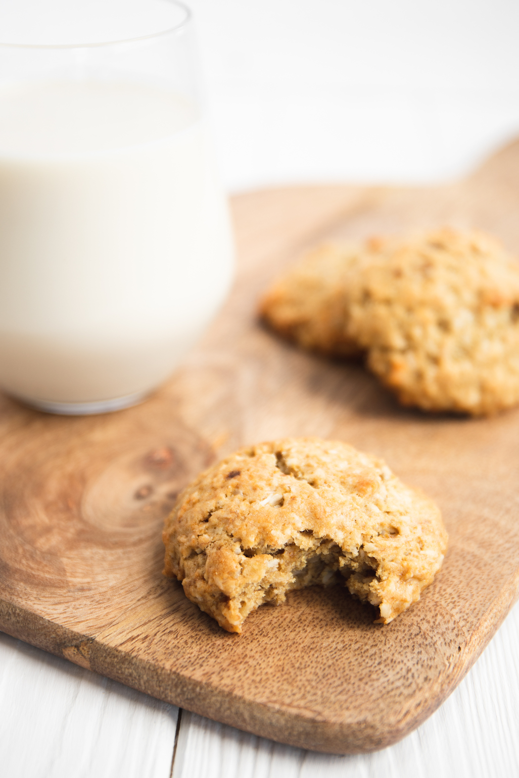 Vegan Coconut Cookies