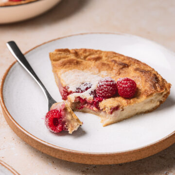 Vegan Dutch Baby Pancake