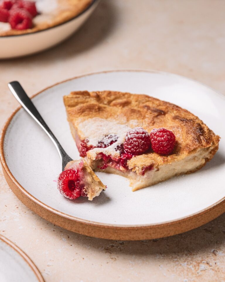 Vegan Dutch Baby Pancake