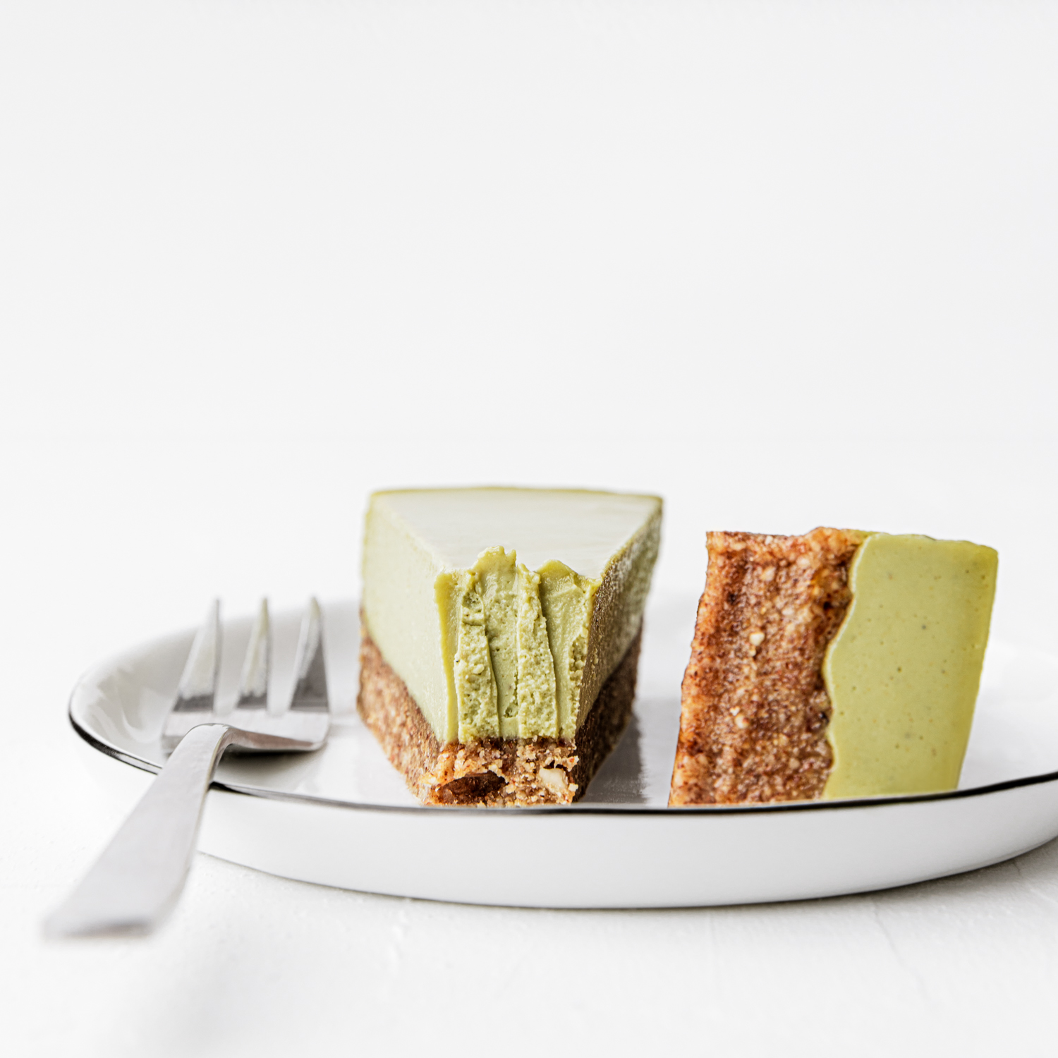 No-Bake Matcha Cheesecake