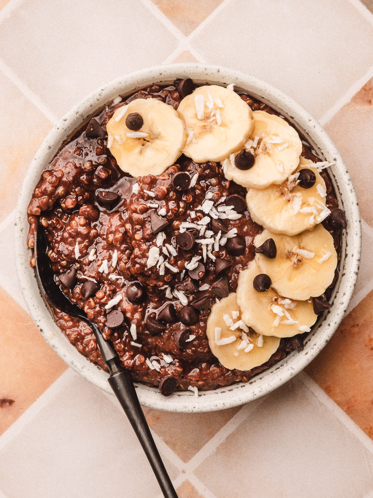 Chocolate Quinoa Breakfast Porridge