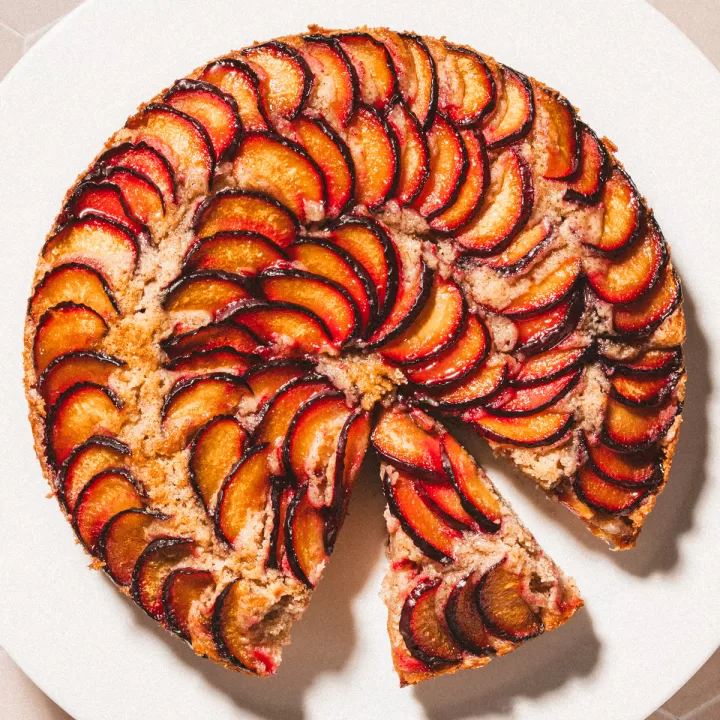 Vegan Plum Cake